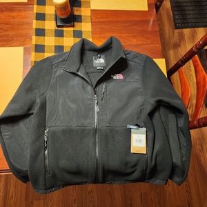 NWT North Face Denali Black